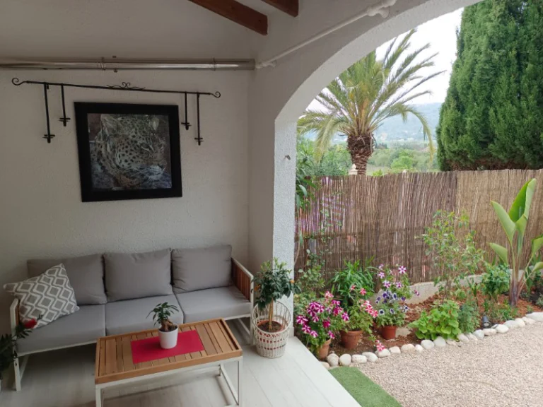 Villa in Pedreguer – photo 1