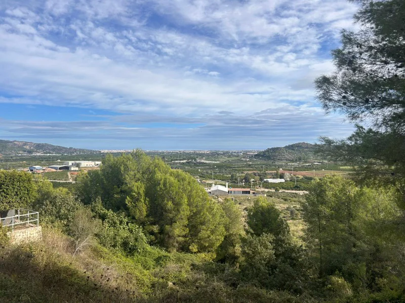 Perceel in Ador – foto 1