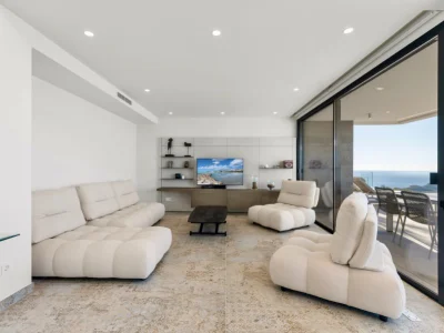 Villa in Cumbre del Sol – photo 12