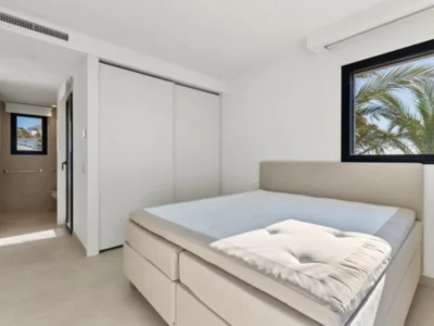 Villa in Cumbre del Sol – photo 26