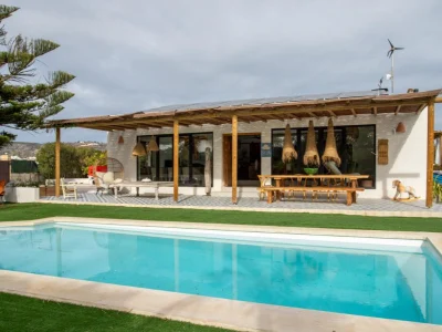 Villa in Partides comunes – photo 1