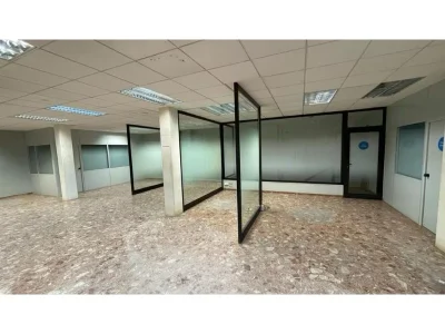 Bedrijfspand in Centro ciudad – foto 2