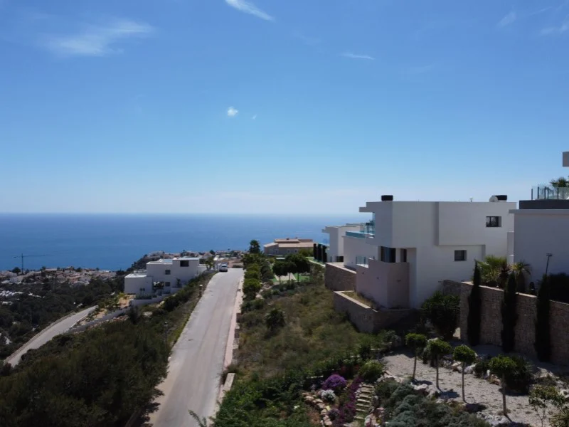 Villa in Cumbre del Sol – photo 11