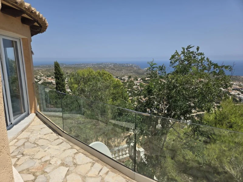 Villa in Cumbre del Sol – photo 2