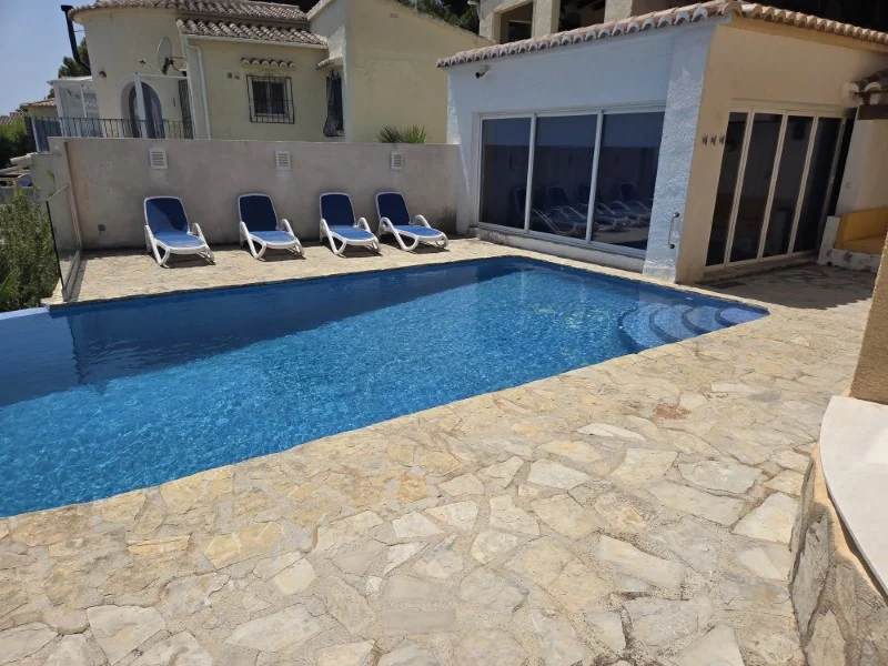 Villa in Cumbre del Sol – photo 30