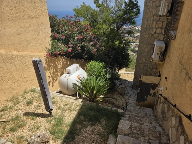 Villa in Cumbre del Sol – photo 45