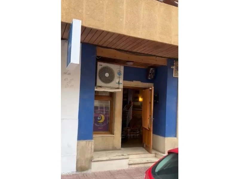 Business premises in Puerto – photo 4