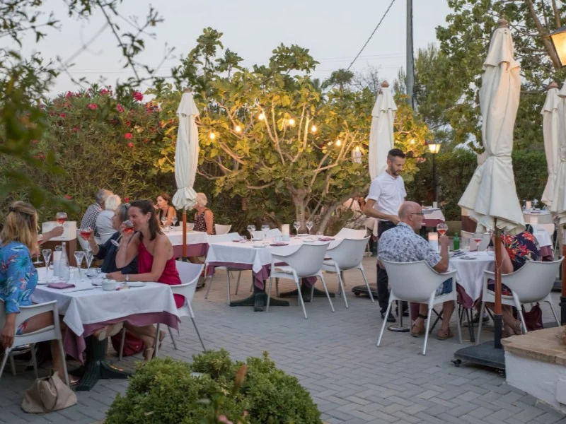 Restaurant in Montgó – foto 16